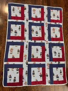 Polo Ralph Lauren vintage teddy bear quilt. Size 58x43